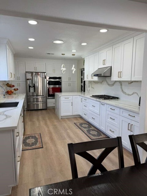 Building Photo - 6601 Woodlake Ave