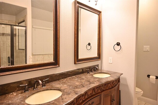 Building Photo - 504 Mistflower Springs Dr