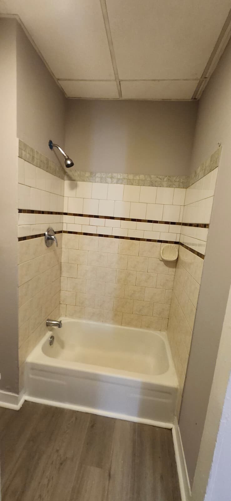 Building Photo - 399 Howard Ave