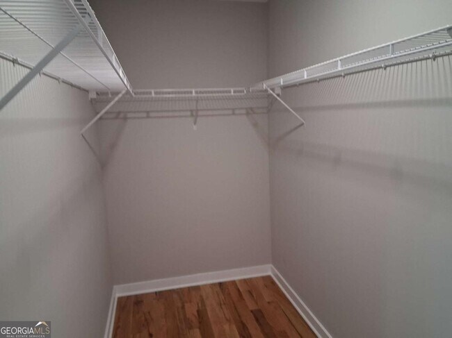 Building Photo - 3185 Tackett Rd