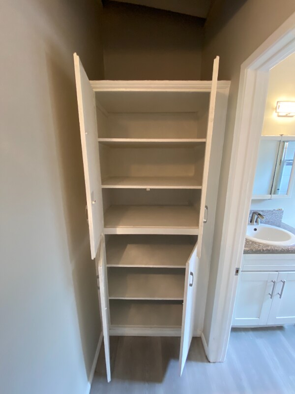 Building Photo - 2916 W Century Blvd