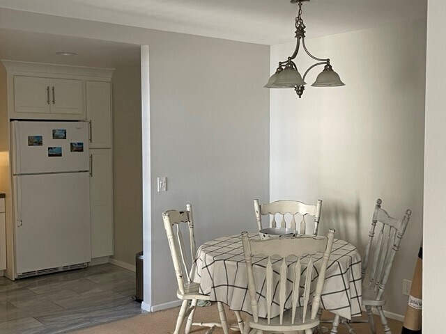 Dining area - 625 Esplanade