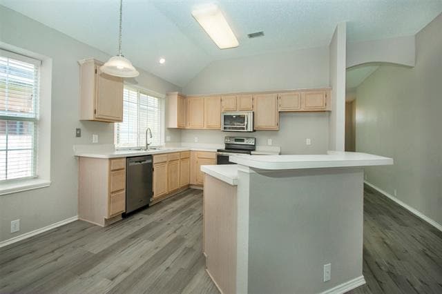 Building Photo - 5812 Window Rock Dr