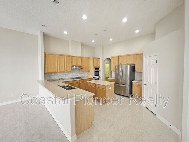Building Photo - 16023 Ivy Lake Dr