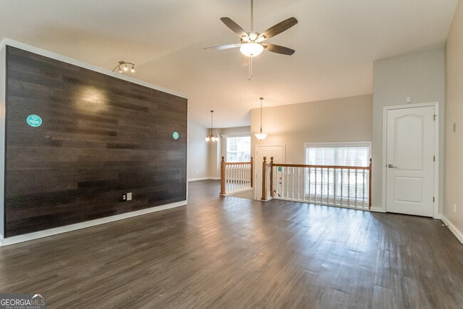 Building Photo - 234 Oak Glen Dr