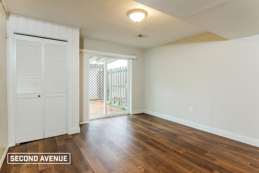 Building Photo - 3140 Camberly Dr