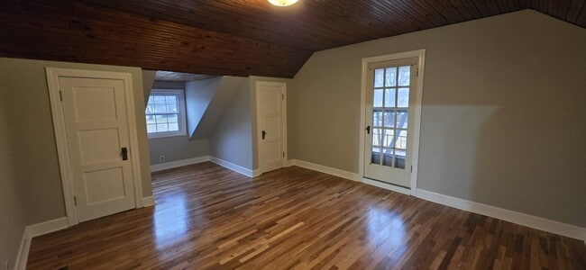 Building Photo - 3410 Woodbury Pike