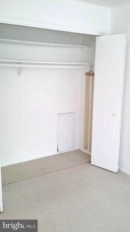 Building Photo - 4360 Ivymount Ct