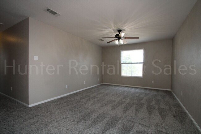 Building Photo - 6712 Taree Loop
