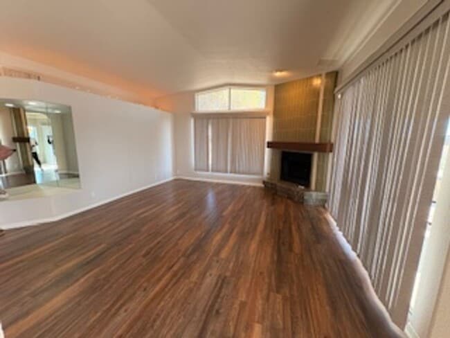 Building Photo - 3 BEDROOM 2 BATH 2 CAR GARAGE w/ Detached 2 room Shop - LONG TERM RENTAL in LHC!!