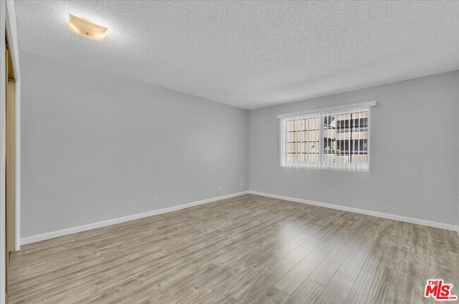 Building Photo - 4647 Willis Ave