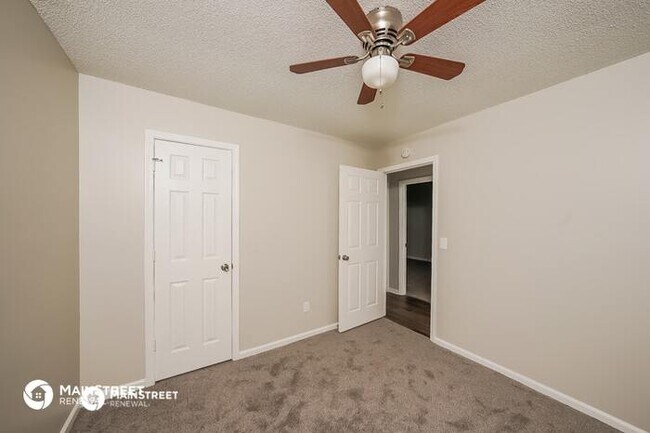 Building Photo - 6508 TELIA DR, PINSON, AL 35126