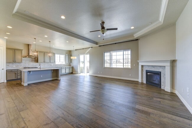 Building Photo - Breathtaking 4 Bedroom 3 Bedroom Ranch Style Home with Finished Basement!!