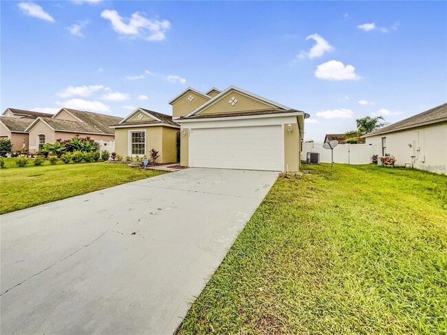 Building Photo - 4655 Doral Park Ave