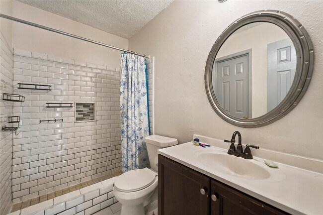 Building Photo - 13619 Tanvern Ln