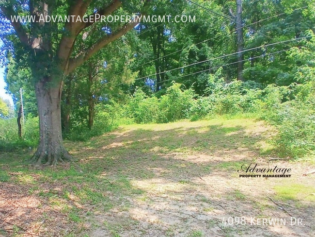 Building Photo - 4098 Kerwin Dr