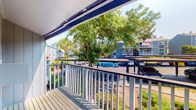 Building Photo - 521 Alameda del Prado