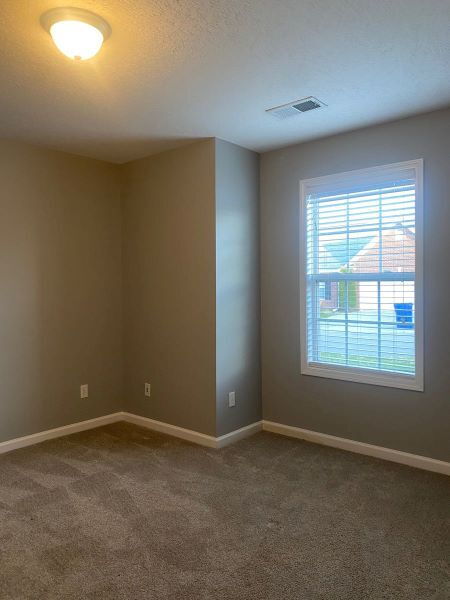Building Photo - Karns 2 bed/2 bath with a Neighborhood Pool