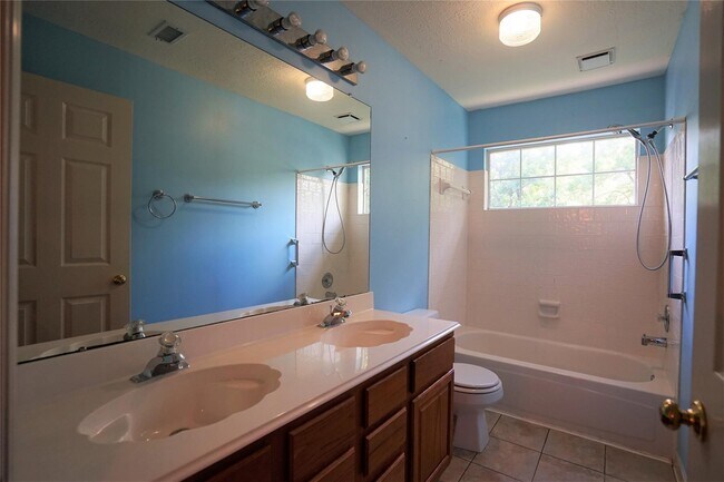 Building Photo - 50 Indian Summer Pl