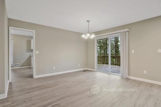 Building Photo - 2193 Cedar Forks Dr