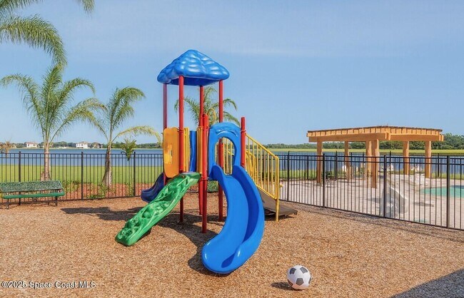 Building Photo - 1854 Capital Dr