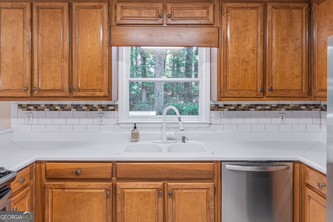 Building Photo - 5747 Starboard Ct