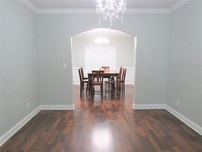 Building Photo - 4 Bedroom 2.5 Bath Onslow Bay