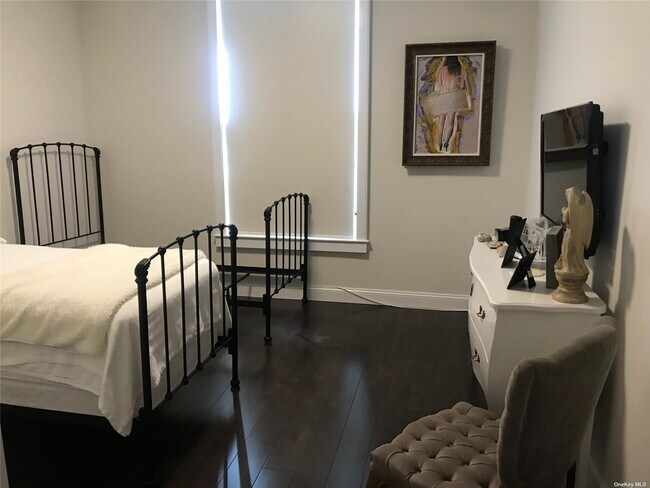 Building Photo - 3 Bryant Ave