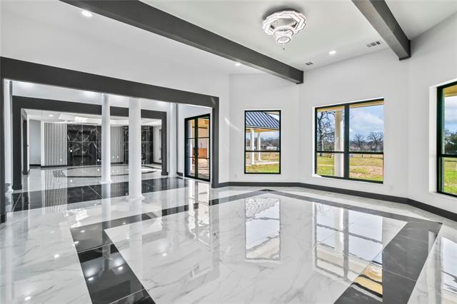 Building Photo - 5090 US-377