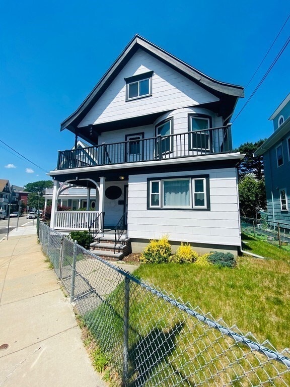 Building Photo - 72 Roseclair St