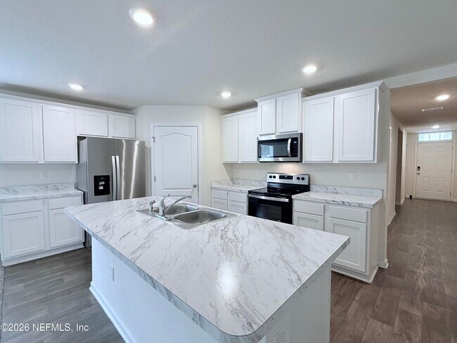 Building Photo - 870 Morgans Treasure Rd