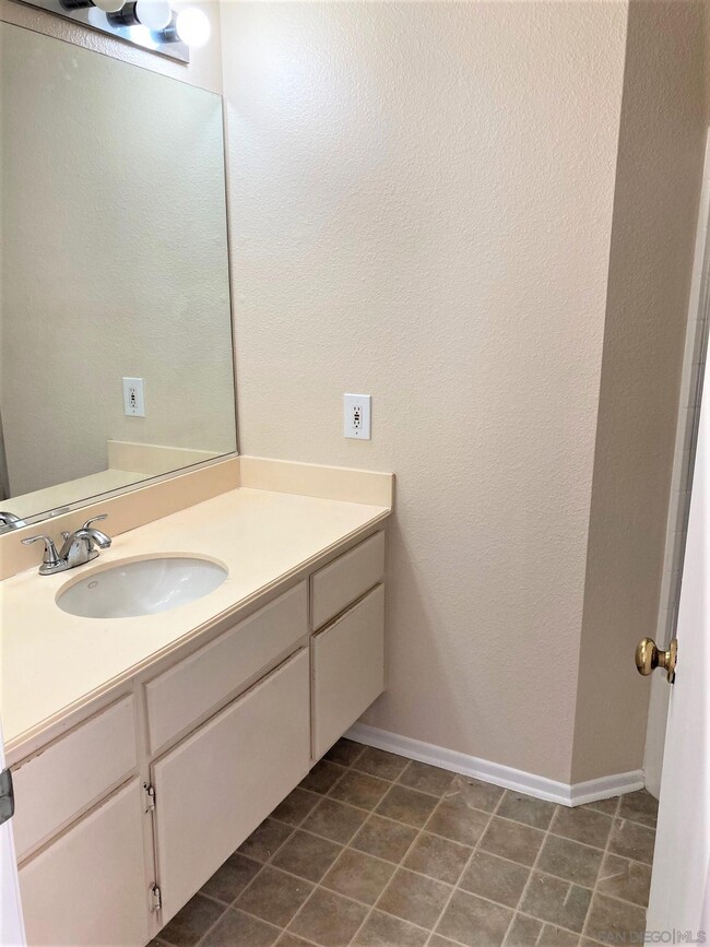 Building Photo - 11335 Affinity Ct