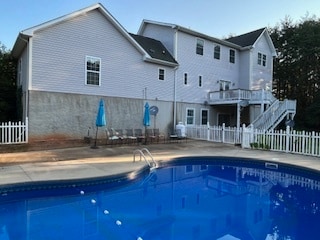 Building Photo - 231 Stoneway Ln