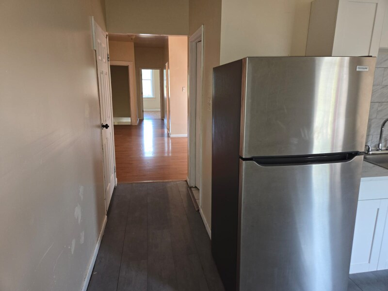 Building Photo - 3302 Winnebago St