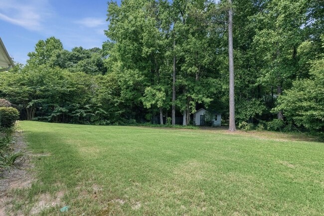 Building Photo - FOR RENT in NORTH COLUMBUS / DOUBLE CHURCHES AREA
