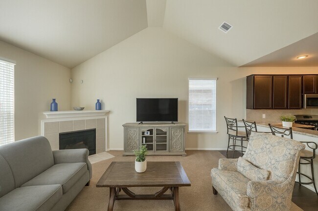 Building Photo - 11330 Rossum Creek Dr