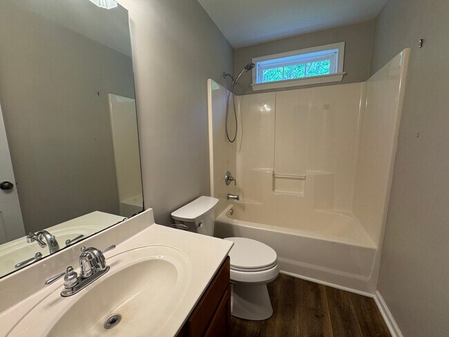 Building Photo - 9734 Cadman Ct