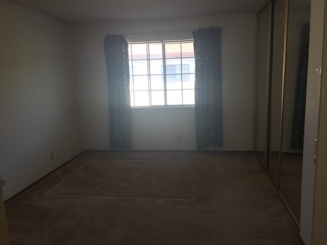 Building Photo - Spacious 3 Bed 2 Bath Condo in Sunnyvale N...