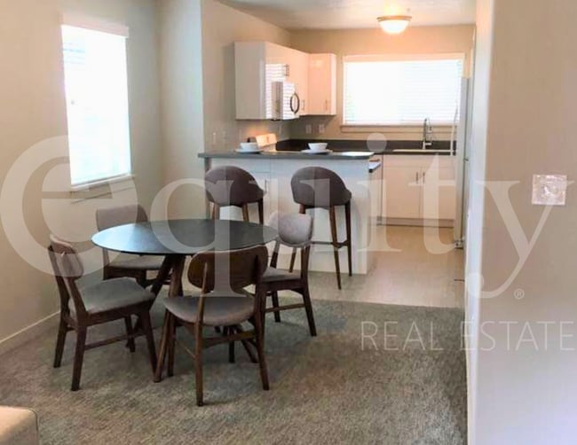 Building Photo - 1055 W 1033 N St