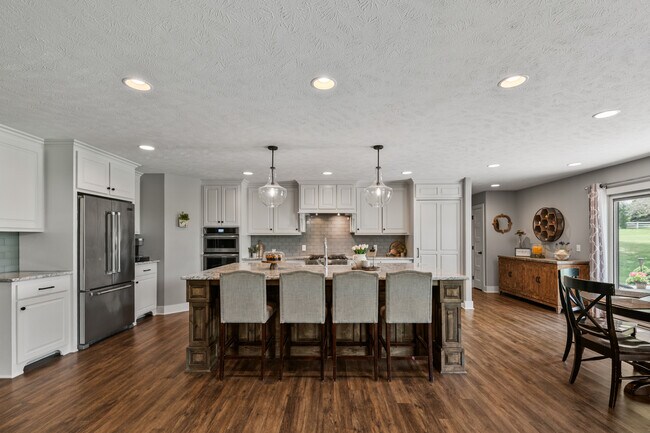 Building Photo - 4606 S 184th Plaza