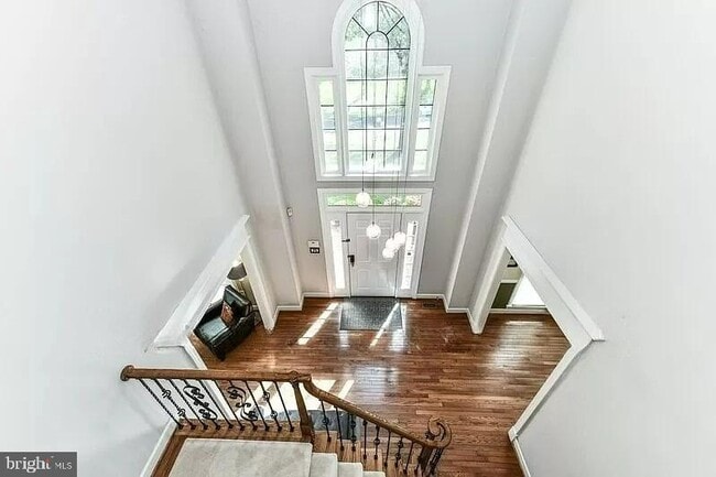 Building Photo - 1088 Safa St