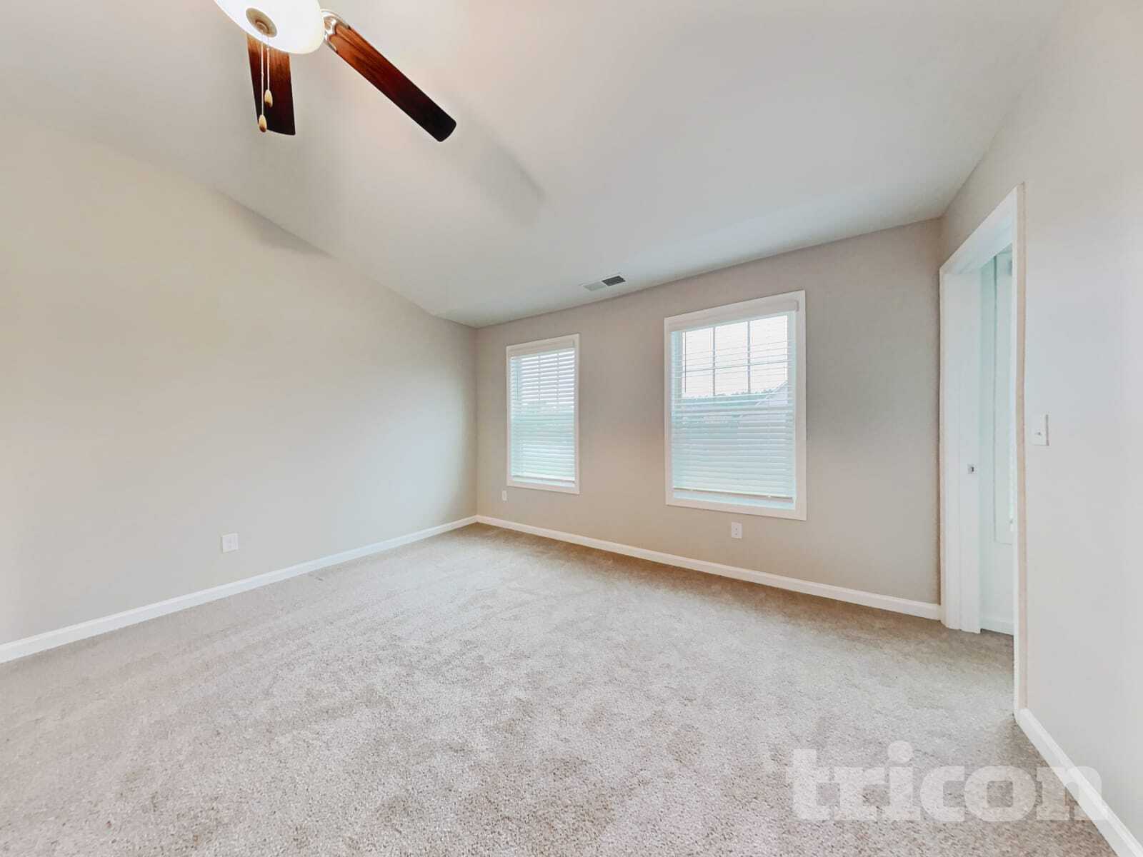 Building Photo - 3440 Baylor Cir