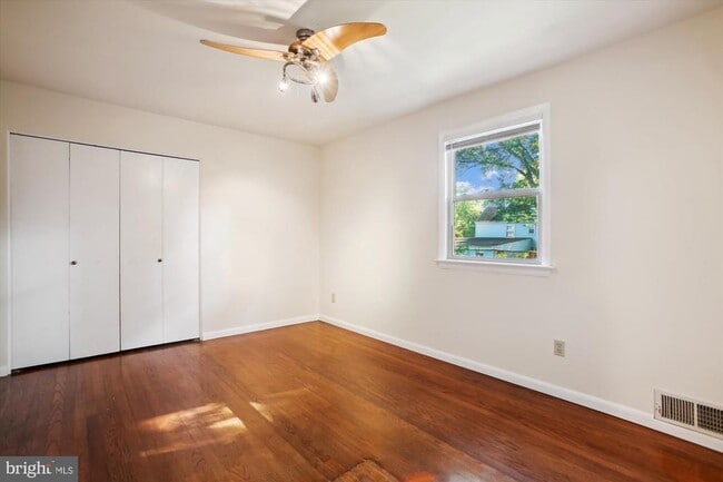 Building Photo - 8509 Cyrus Pl