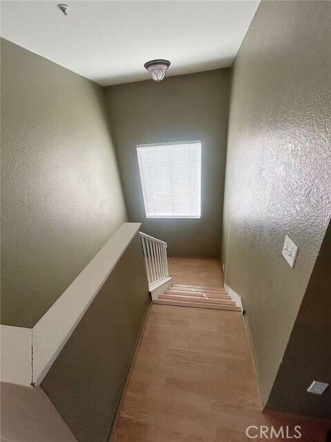 Building Photo - 15865 Flamingo Dr