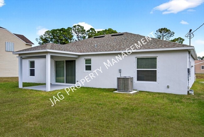 Building Photo - 728 Cornelia Ave SE