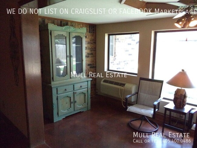 Building Photo - Furnished Single Family Home