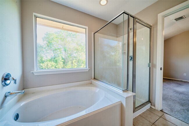 Building Photo - 2907 Hackamore Ln