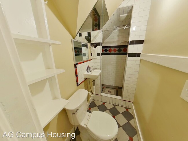 Building Photo - 5 br, 3 bath House - 1742 Hilyard Street