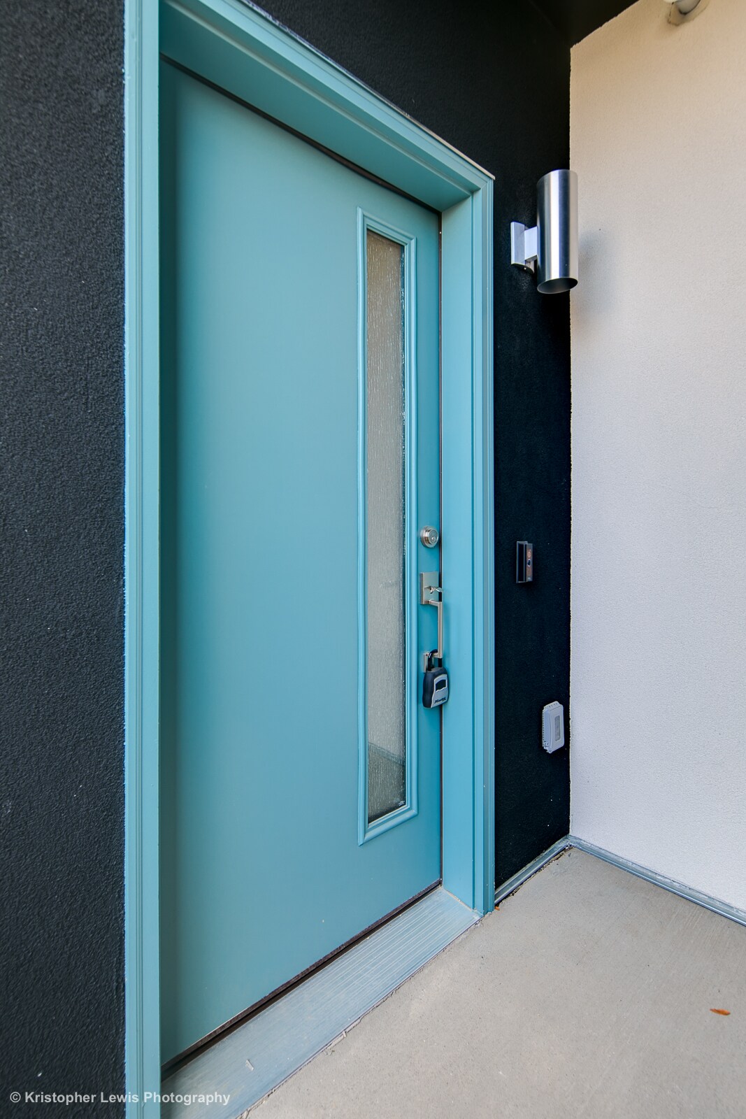 Building Photo - 1559 King St