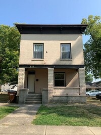Building Photo - 321 S Main St